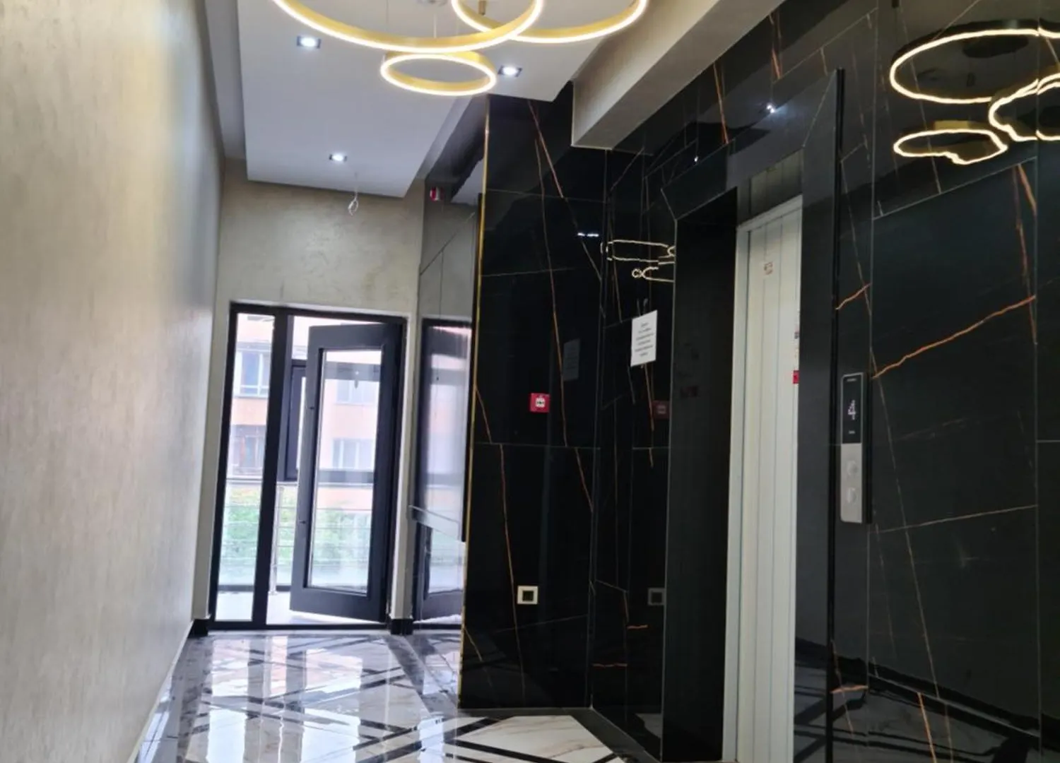 Nur-Ay Residence Na Shevchenko Almaty